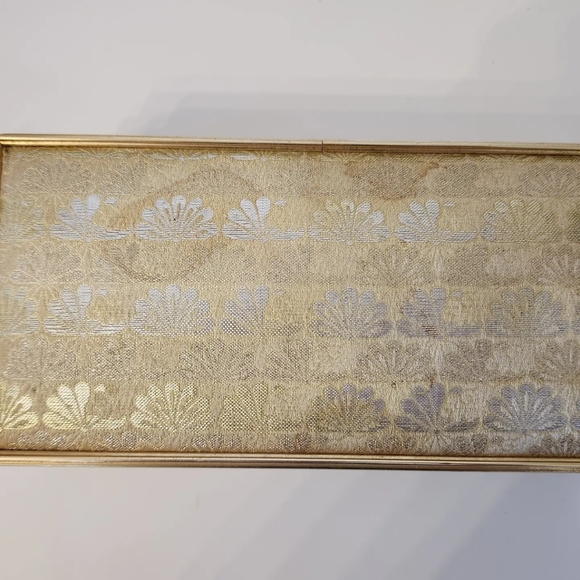 *SOLD* ❤️Vintage Hollywood Red Velvet Jewelry Box❤️ - Picture 2 of 2